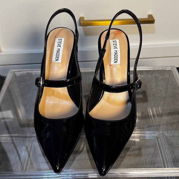 Steve Madden Black Patent Slingback Block Heels – Never Worn - Picture 2 of 3